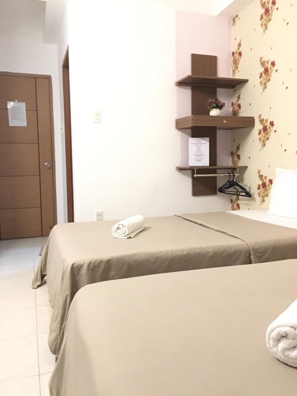 Thanhha Guesthouse At Bui Vien Walking Street ホーチミン市 エクステリア 写真