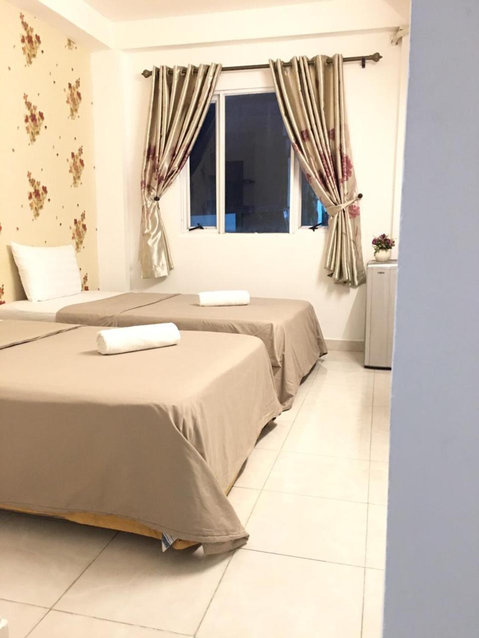 Thanhha Guesthouse At Bui Vien Walking Street ホーチミン市 エクステリア 写真