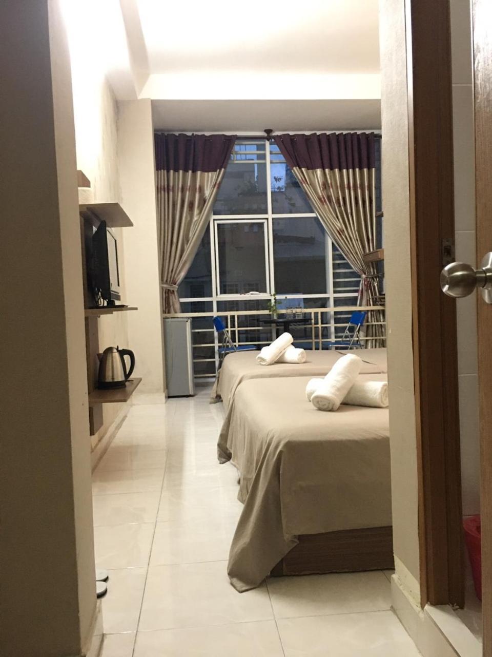 Thanhha Guesthouse At Bui Vien Walking Street ホーチミン市 エクステリア 写真