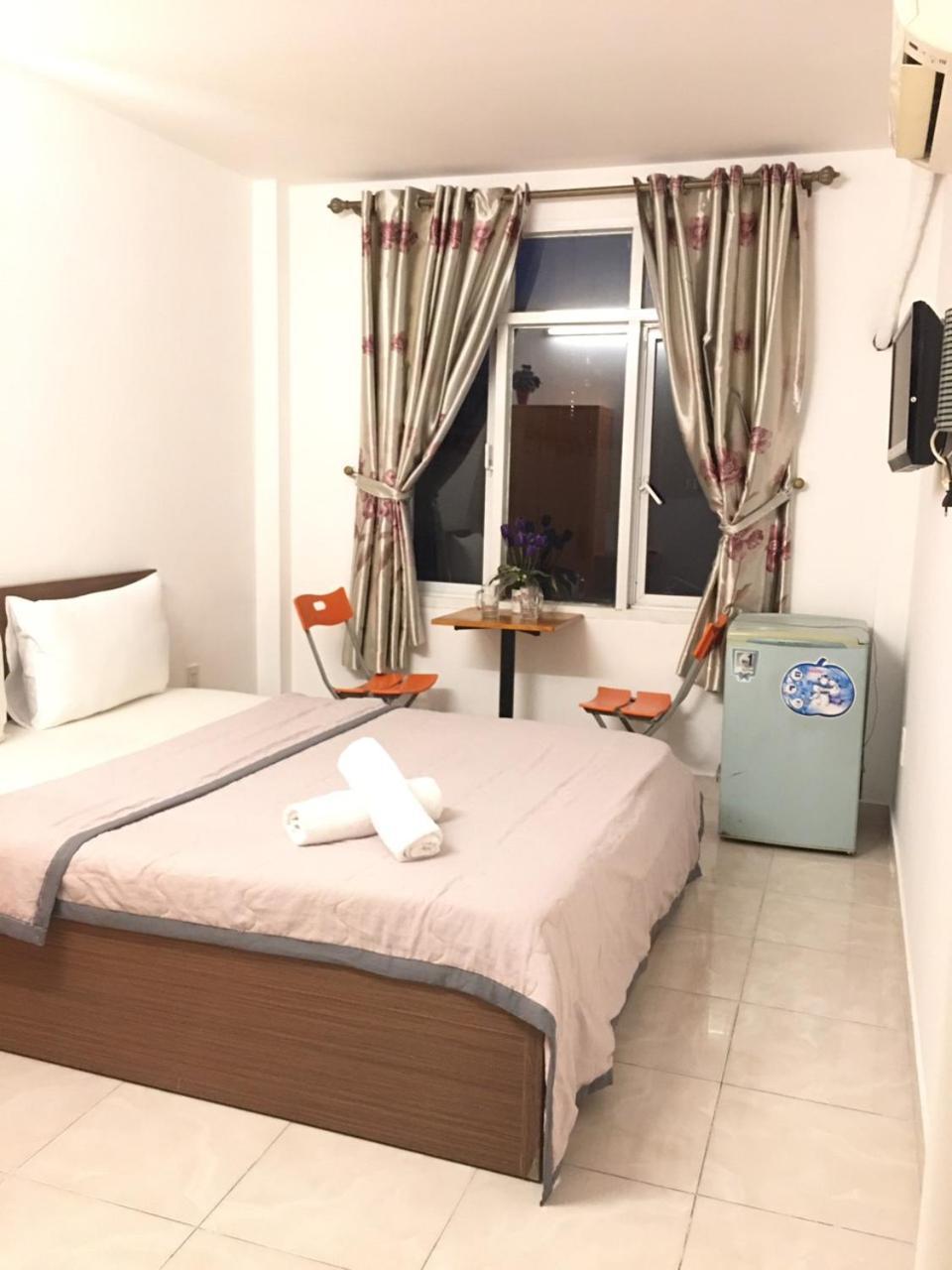 Thanhha Guesthouse At Bui Vien Walking Street ホーチミン市 エクステリア 写真